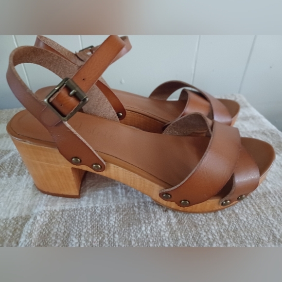 Altar’d State Holly Wedge Heel Clog Sandals Shoes Brown Leather Women’s - Picture 3 of 6